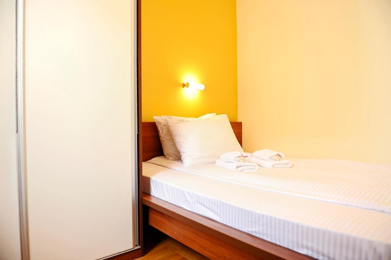 Hostgost At Kraljevi Cardaci Apartment Kopaonik Bagian luar foto